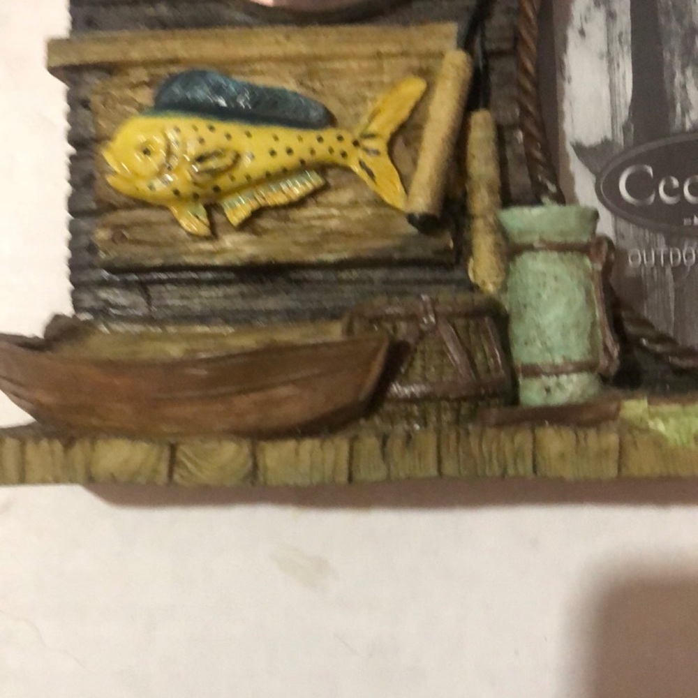 Picture Frame With Clock. - Picture 4 of 5